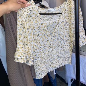 Abercombie & Fitch Top